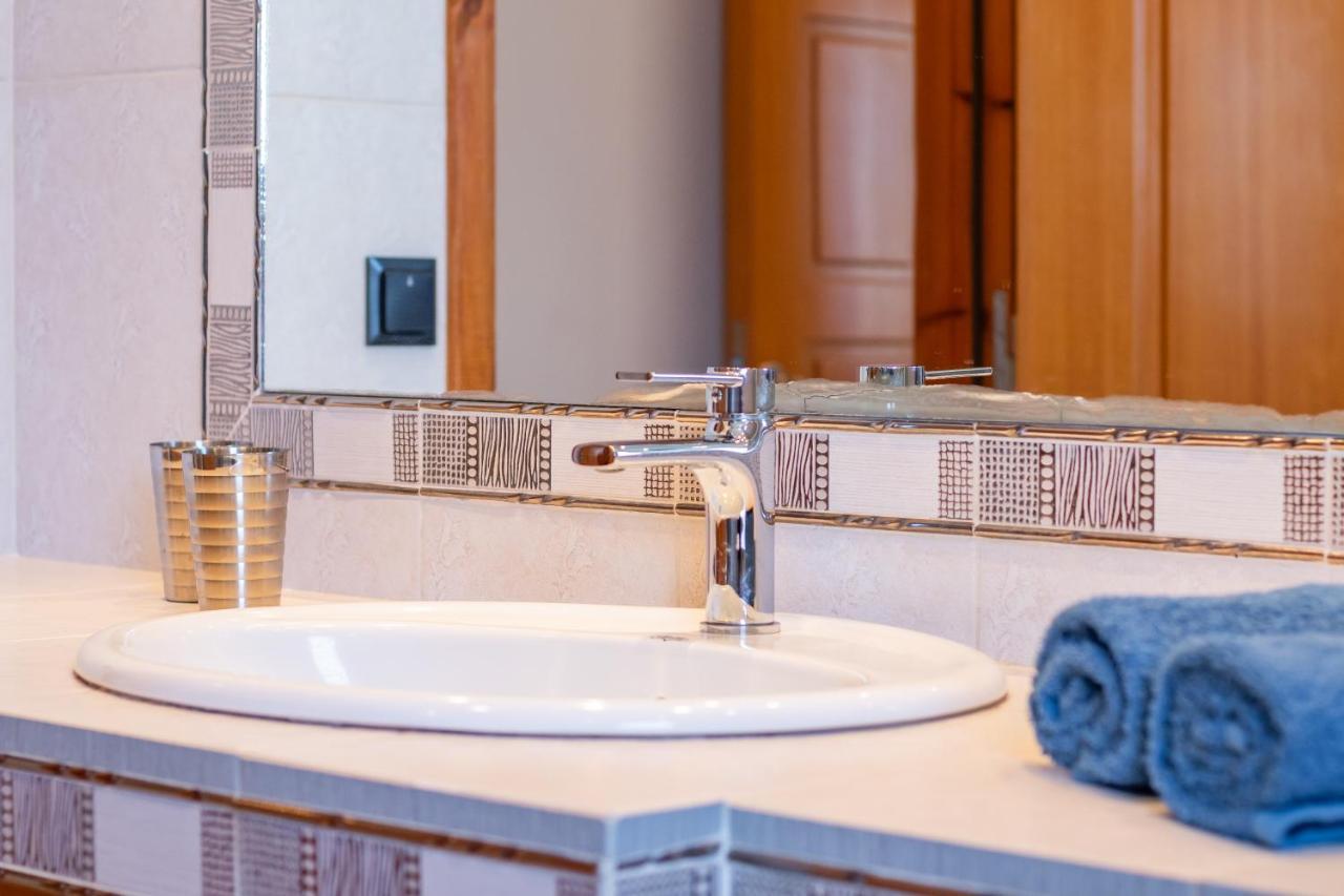 Divine Apartment Kárpathosz Kültér fotó